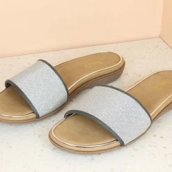 Inc.5 FLAT MULES 9 Inc.5 FLAT MULES