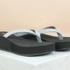 Inc.5 SALE RUBBER PLATFORM THONG