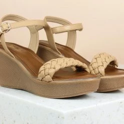 Inc.5 SALE WOVEN PLATFORM SANDAL