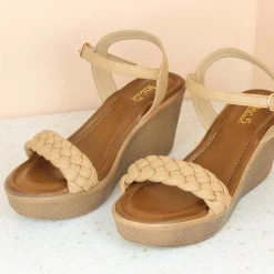 Inc.5 SALE WOVEN PLATFORM SANDAL