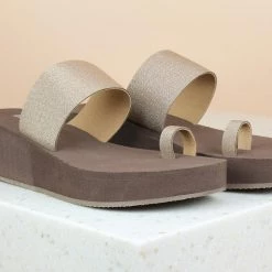 Inc.5 Knotted Flat Thong