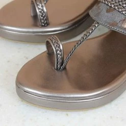 Inc.5 Thong METALLIC PLATFORM KOLHAPURI 7 Inc.5 Thong METALLIC PLATFORM KOLHAPURI