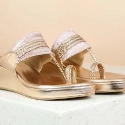 Inc.5 METALLIC PLATFORM KOLHAPURI