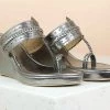 Inc.5 SALE VEDGE HEEL METALLIC KOLHAPURI