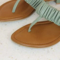 Inc.5 FLAT THONG SALE