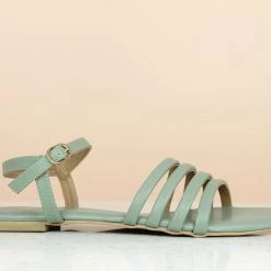 Inc.5 FLAT SANDAL