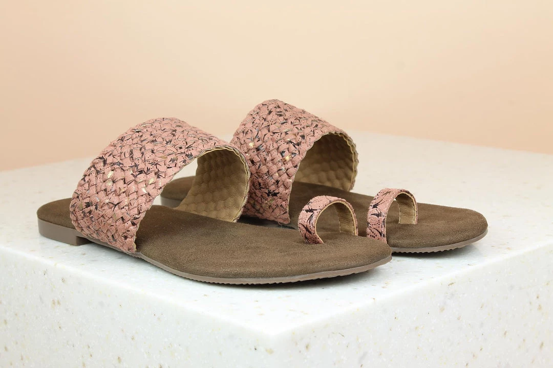 Inc.5 FLAT WOVEN TOE POST SALE 3 Inc.5 FLAT WOVEN TOE POST SALE
