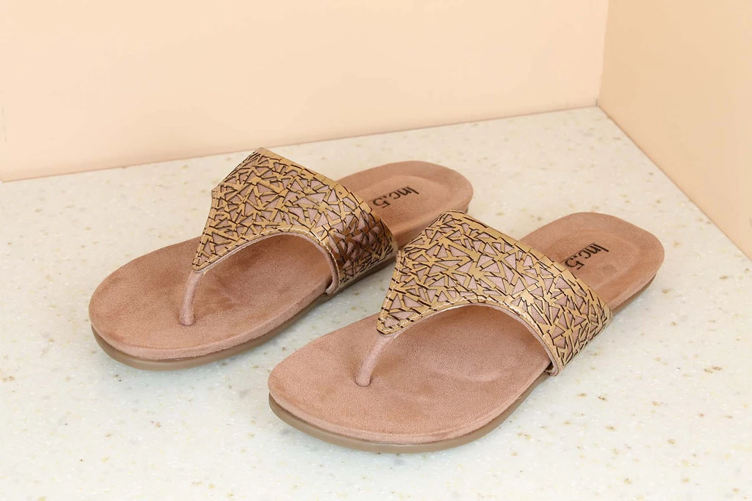 Inc.5 CUTWORK FLAT THONG 6 Inc.5 CUTWORK FLAT THONG