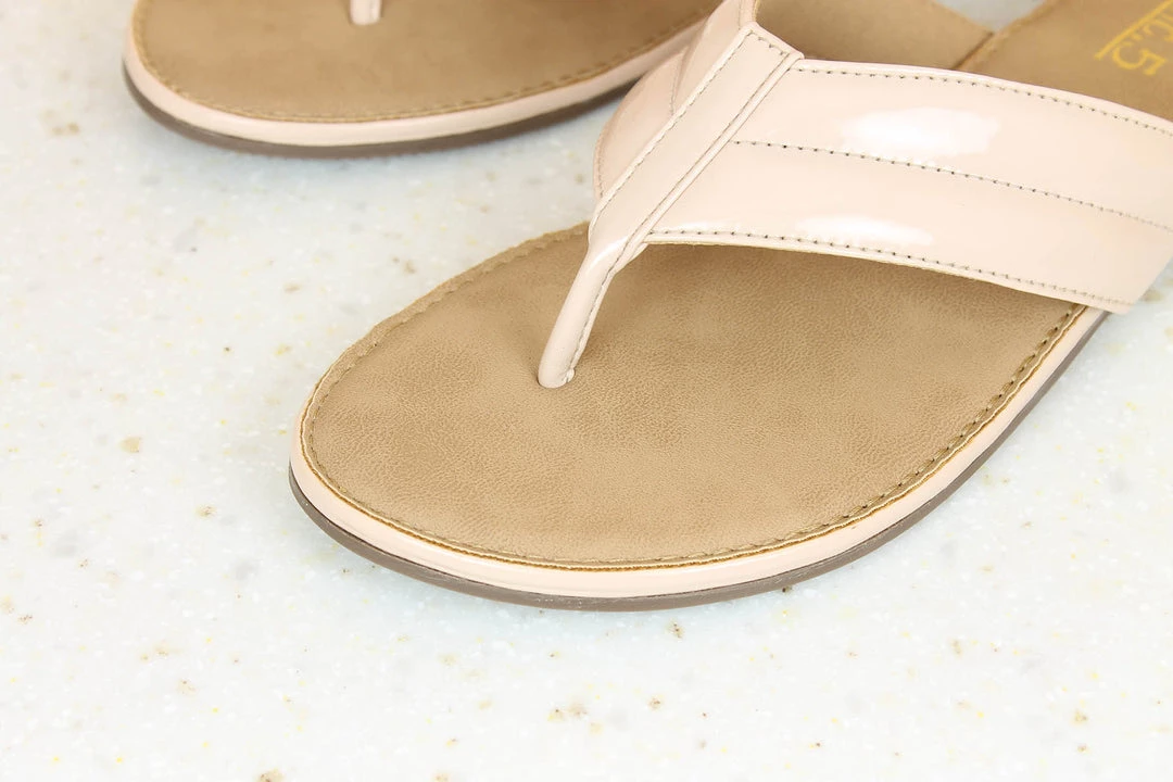 Inc.5 SALE FLAT THONG 4 Inc.5 SALE FLAT THONG