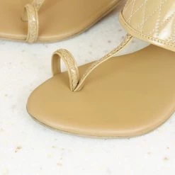 Inc.5 BLOCK HEEL TOE POST SALE