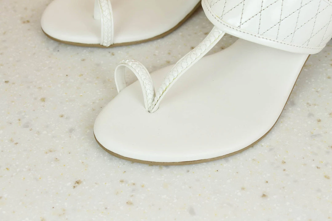 Inc.5 BLOCK HEEL TOE POST 4 Inc.5 BLOCK HEEL TOE POST