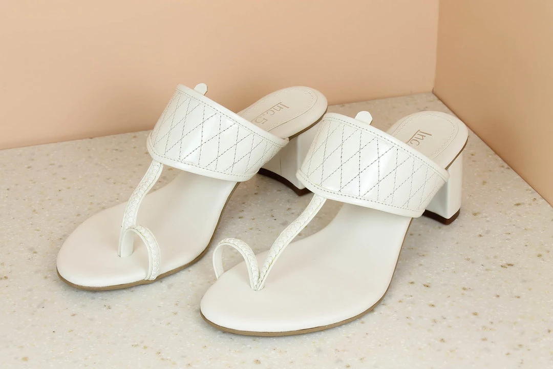 Inc.5 BLOCK HEEL TOE POST 6 Inc.5 BLOCK HEEL TOE POST