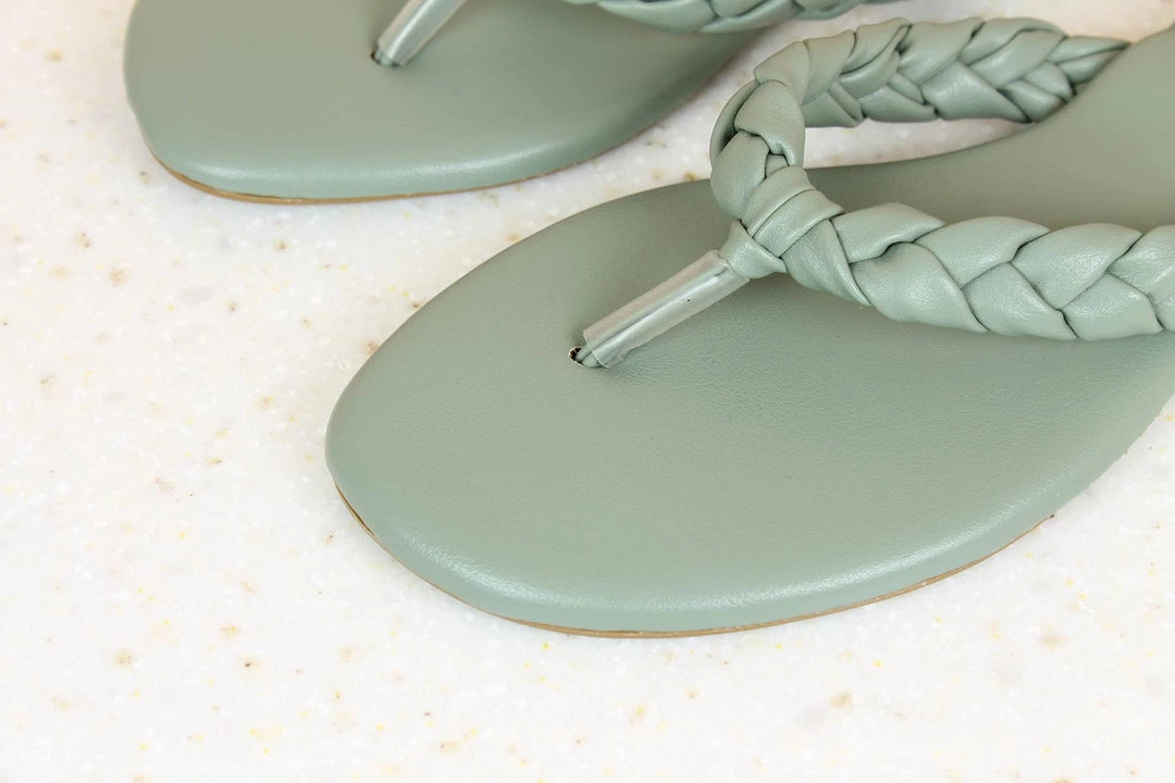 Inc.5 WOVEN FLAT THONG 4 Inc.5 WOVEN FLAT THONG