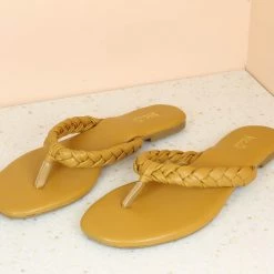 Inc.5 WOMEN WOVEN FLAT THONG