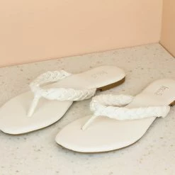 Inc.5 WOMEN WOVEN FLAT THONG