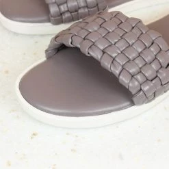 Inc.5 FLAT WOVEN MULES