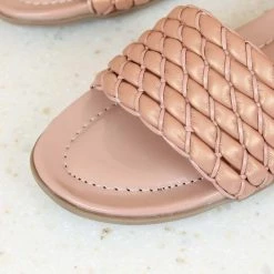 Inc.5 FLAT WOVEN MULES