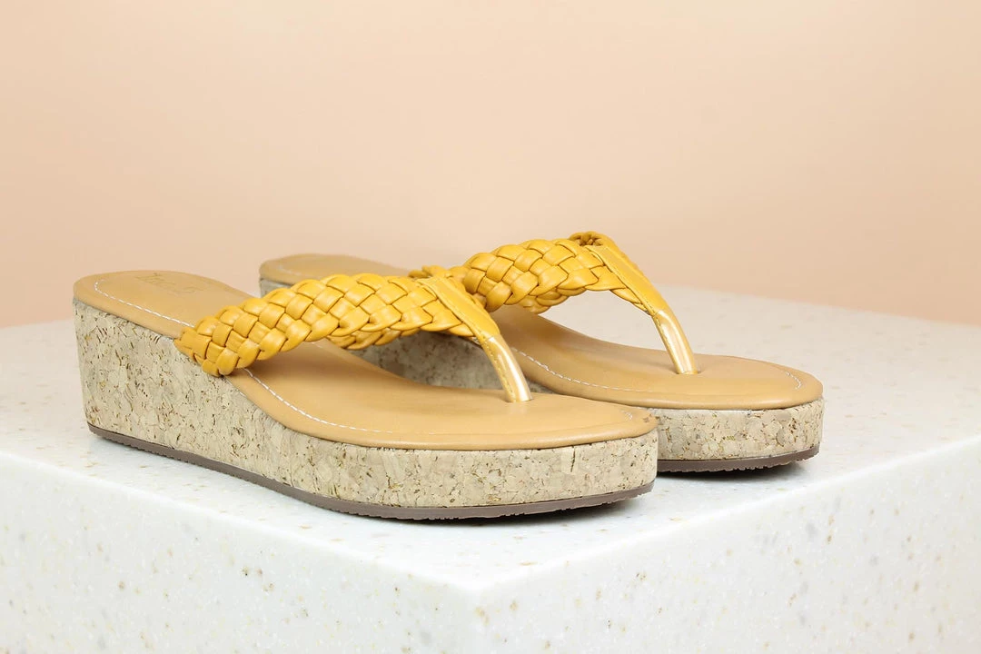 Inc.5 WOVEN PLATFORM THONG 3 Inc.5 WOVEN PLATFORM THONG