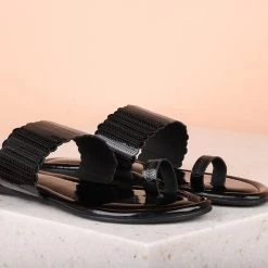 Inc.5 CUTWORK TOE POST-BLACK