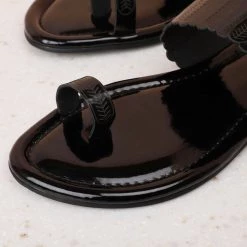 Inc.5 CUTWORK TOE POST-BLACK