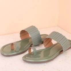 Inc.5 CUTWORK TOE POST