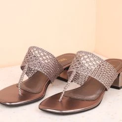 Inc.5 BLOCK HEEL WOVEN THONG Inc5 9 Inc.5 BLOCK HEEL WOVEN THONG Inc5