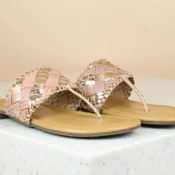 Inc.5 WOVEN FLAT THONG