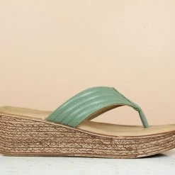 Inc.5 SALE STITCHED PLATFORM THONG 8 Inc.5 SALE STITCHED PLATFORM THONG