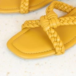 Inc.5 SALE FLAT WOVEN THONG
