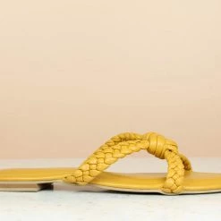 Inc.5 SALE FLAT WOVEN THONG