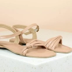 Inc.5 SALE FLAT SANDAL