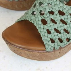 Inc.5 WOVEN PLATFORM MULES
