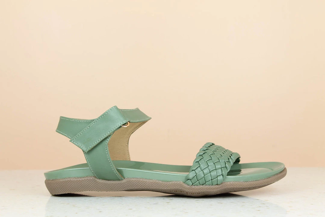 Inc.5 FLAT WOVEN SANDAL WOMEN 6 Inc.5 FLAT WOVEN SANDAL WOMEN