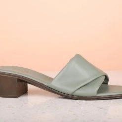 Inc.5 BLOCK HEEL MULES SALE