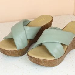 Inc.5 SALE CROSS STRAP PLATFORM MULES