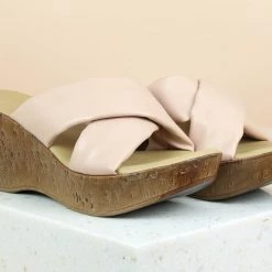 Inc.5 SALE CROSS STRAP PLATFORM MULES