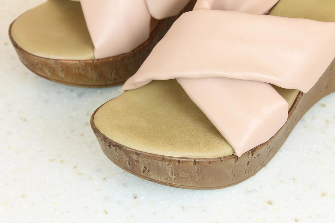 Inc.5 SALE CROSS STRAP PLATFORM MULES 4 Inc.5 SALE CROSS STRAP PLATFORM MULES