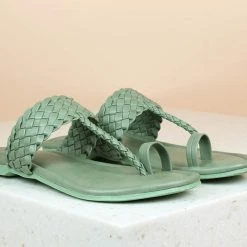 Inc.5 FLAT WOVEN TOE POST