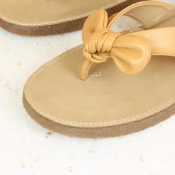 Inc.5 FLAT BOW MULES