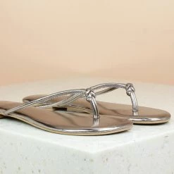 Inc.5 SALE FLAT THONG