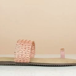 Inc.5 SALE FLAT LACED TOE POST