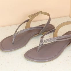 Inc.5 FLAT SANDAL