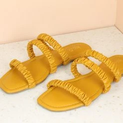 Inc.5 FLAT MULES 9 Inc.5 FLAT MULES