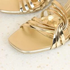 Inc.5 SALE BLOCK HEEL METALLIC SANDAL
