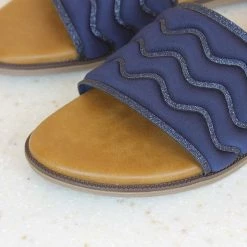 Inc.5 SALE FLAT MULES