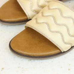 Inc.5 SALE FLAT MULES