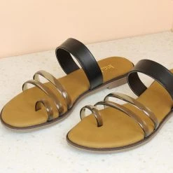 Inc.5 FLAT TRANSPARENT TOE POST SALE