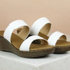 Inc.5 DOUBLE STRAP PLATFORM