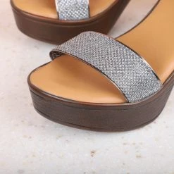 Inc.5 WOVEN BLOCK SANDAL-GUN METAL