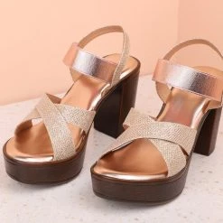 Inc.5 BLOCK HEEL SANDAL Inc5